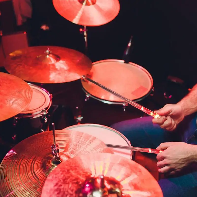 Подсветка барабанных палочек, перезаряжаемые барабанные палочки, светодиодные 13-цветные барабанные палочки, барабанные палочки для музыкальной практики для детей и взрослых
Подсветка барабанных палочек, перезаряжаемые барабанные палочки, светодиодные 13-цветные барабанные палочки, барабанные палочки для музыкальной практики для детей и взрослых