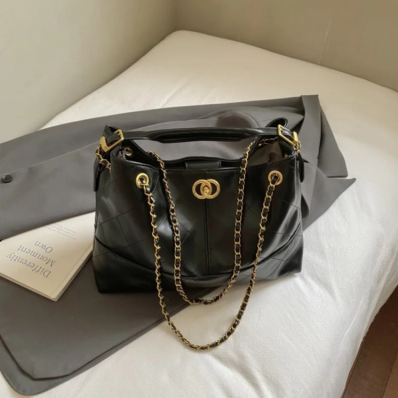 Luxury Checkerboard Pattern Bag For Women Designer Inspired Trendy Graphic Print Tote
Luxury Checkerboard Pattern Bag For Women Designer Inspired Trendy Graphic Print Tote