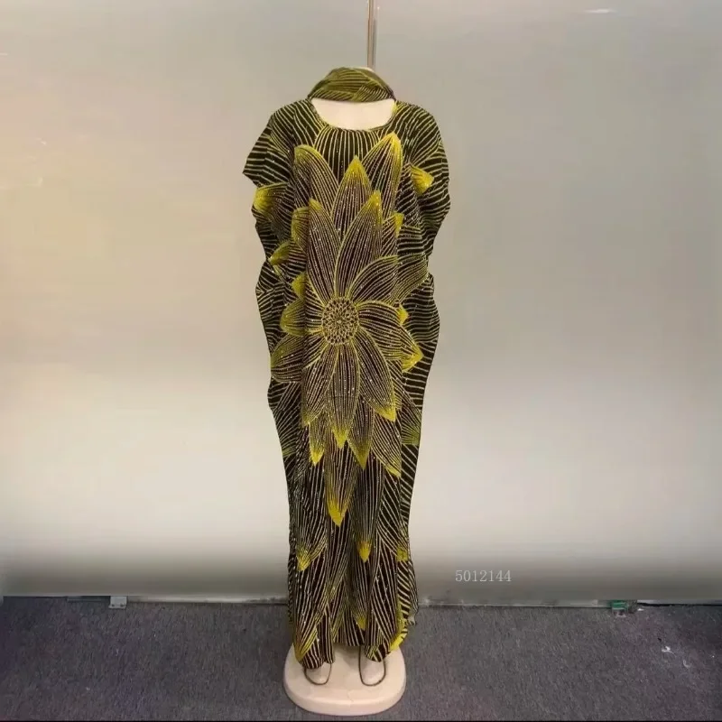 Women's Ethnic Bubu Large Scarf Casual Dress Loose Diamond Pattern Middle Eastern African Print Breathable Summer Fashion 2026
Women's Ethnic Bubu Large Scarf Casual Dress Loose Diamond Pattern Middle Eastern African Print Breathable Summer Fashion 2026