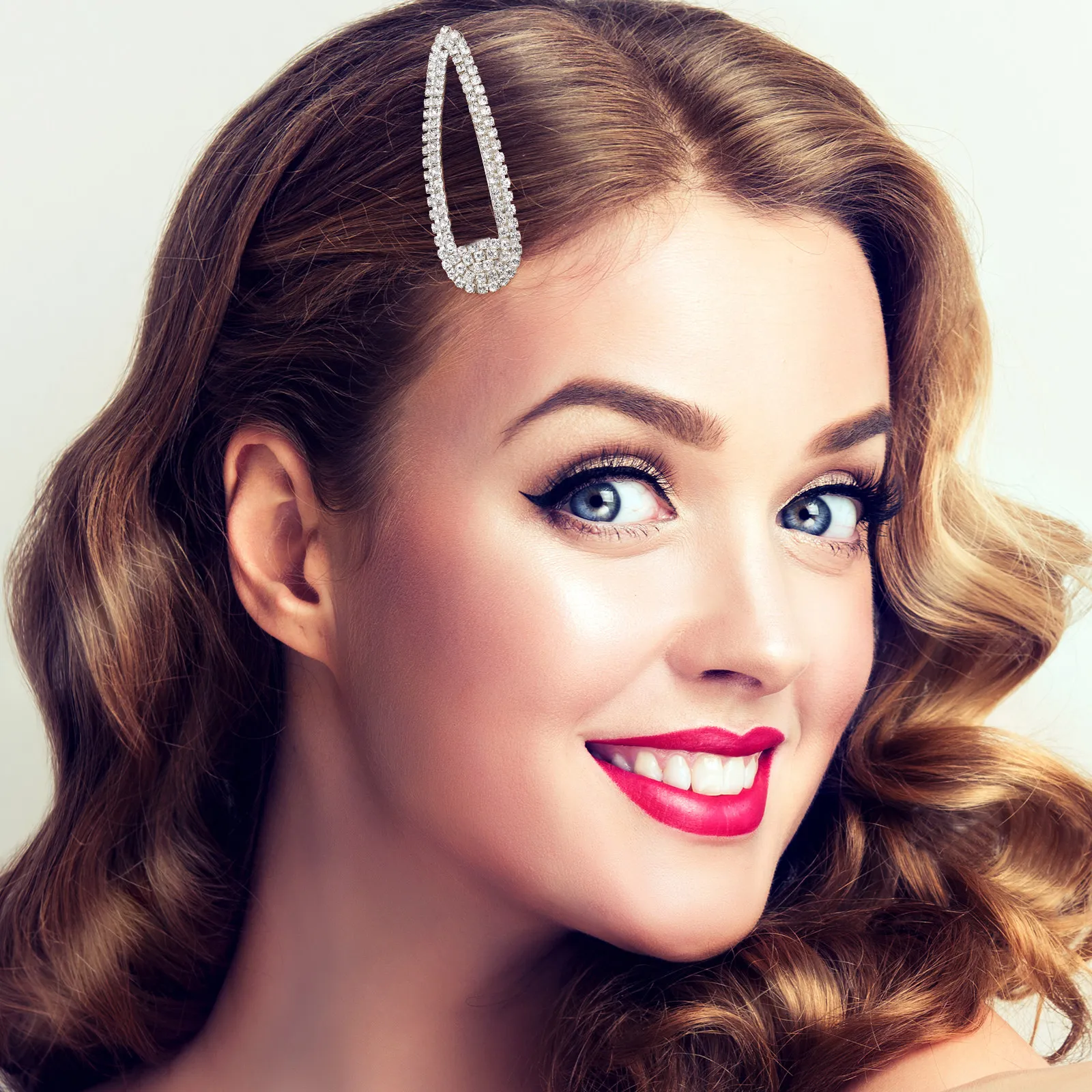 2 шт. металлические заколки-капли с стразами, блестящие заколки-защелки для женщин, элегантные заколки для волос для свадьбы, дня рождения, конкурса красоты
2 шт. металлические заколки-капли с стразами, блестящие заколки-защелки для женщин, элегантные заколки для волос для свадьбы, дня рождения, конкурса красоты