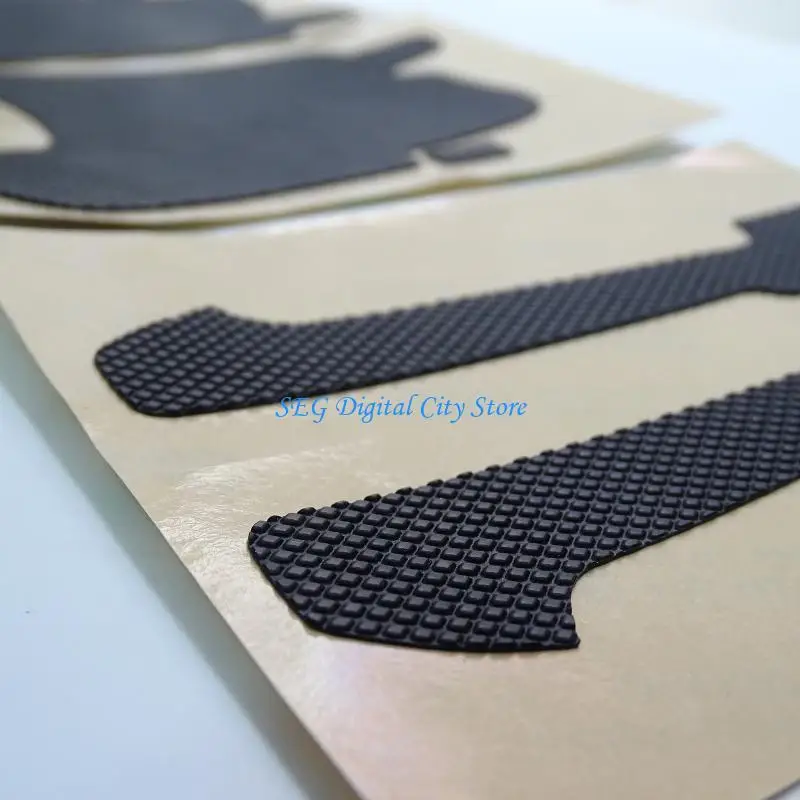 U75B Ergonomic Handle Decal Reduces Fatigue Secures Fit for Air RC2 Controller
U75B Ergonomic Handle Decal Reduces Fatigue Secures Fit for Air RC2 Controller