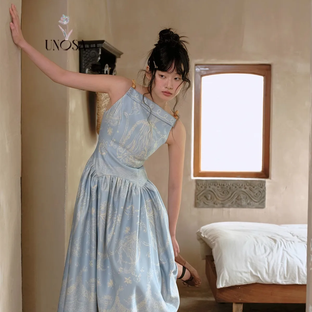 Оригинальное романтическое платье SA с принтом, кружевом, завязками, цветными бретелями, пышной юбкой, высокой талией, из полиэстера.
Оригинальное романтическое платье SA с принтом, кружевом, завязками, цветными бретелями, пышной юбкой, высокой талией, из полиэстера.