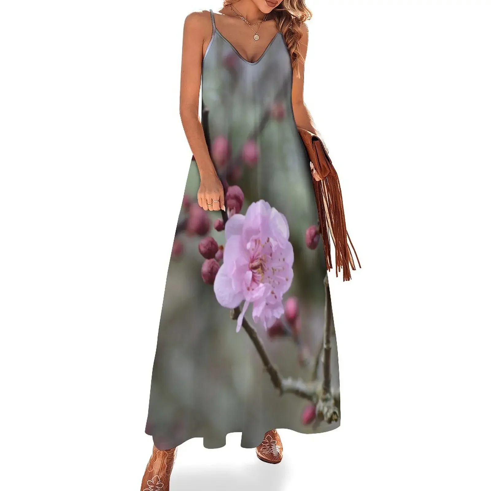 Cherry blossom Sleeveless Dress dresses women summer 2025 Cocktail of dresses Dresses luxury evening 2025
Cherry blossom Sleeveless Dress dresses women summer 2025 Cocktail of dresses Dresses luxury evening 2025