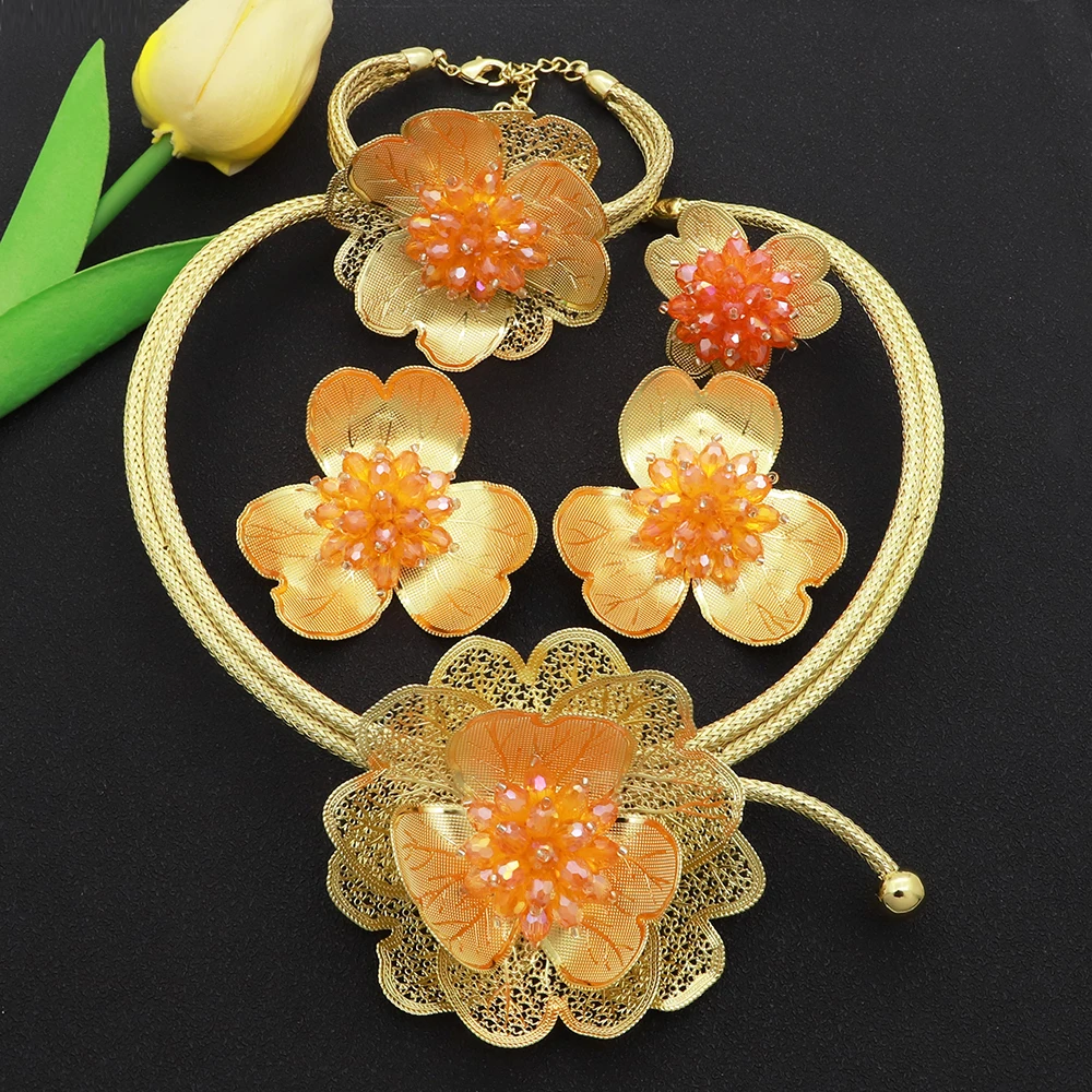 Fashion Woman Jewelry Set Dubai Gold Plated Personality Necklace Hollow Layer Design Suitable For Daily Wear Banquet Gifts
Fashion Woman Jewelry Set Dubai Gold Plated Personality Necklace Hollow Layer Design Suitable For Daily Wear Banquet Gifts