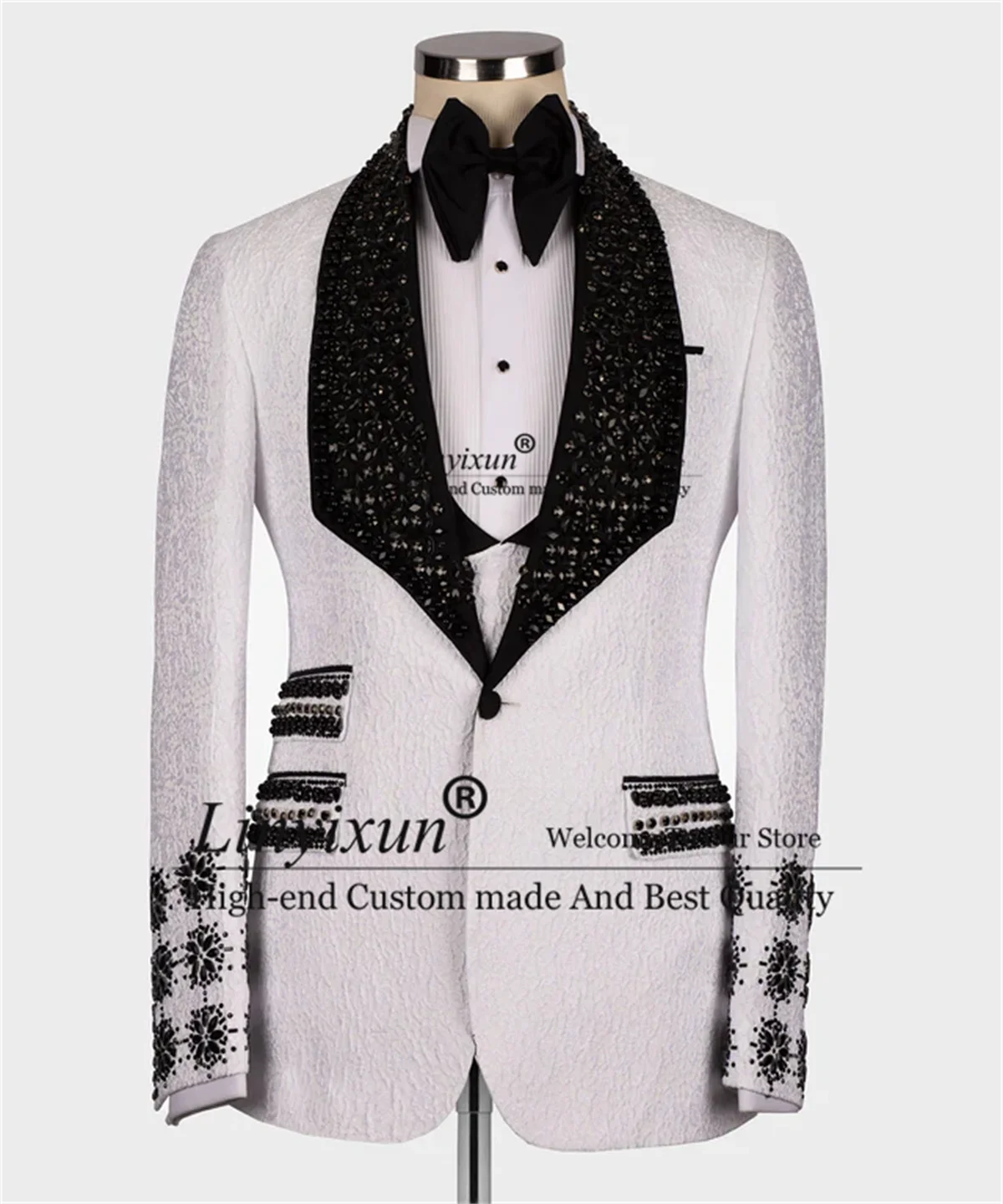 Fashion Jacquard Groom Wedding Tuxedos 3 Pieces Sets Men Suits Luxury Beaded Crystals Male Party Blazer Customized Costume Homme
Fashion Jacquard Groom Wedding Tuxedos 3 Pieces Sets Men Suits Luxury Beaded Crystals Male Party Blazer Customized Costume Homme