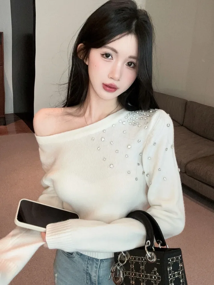 Elegant Diamond Embedded Heavy Work Knitted Sweater Women's Autumn Winter Unique Beautiful One Shoulder Top Skin Friendly Bre...
Elegant Diamond Embedded Heavy Work Knitted Sweater Women's Autumn Winter Unique Beautiful One Shoulder Top Skin Friendly Bre...