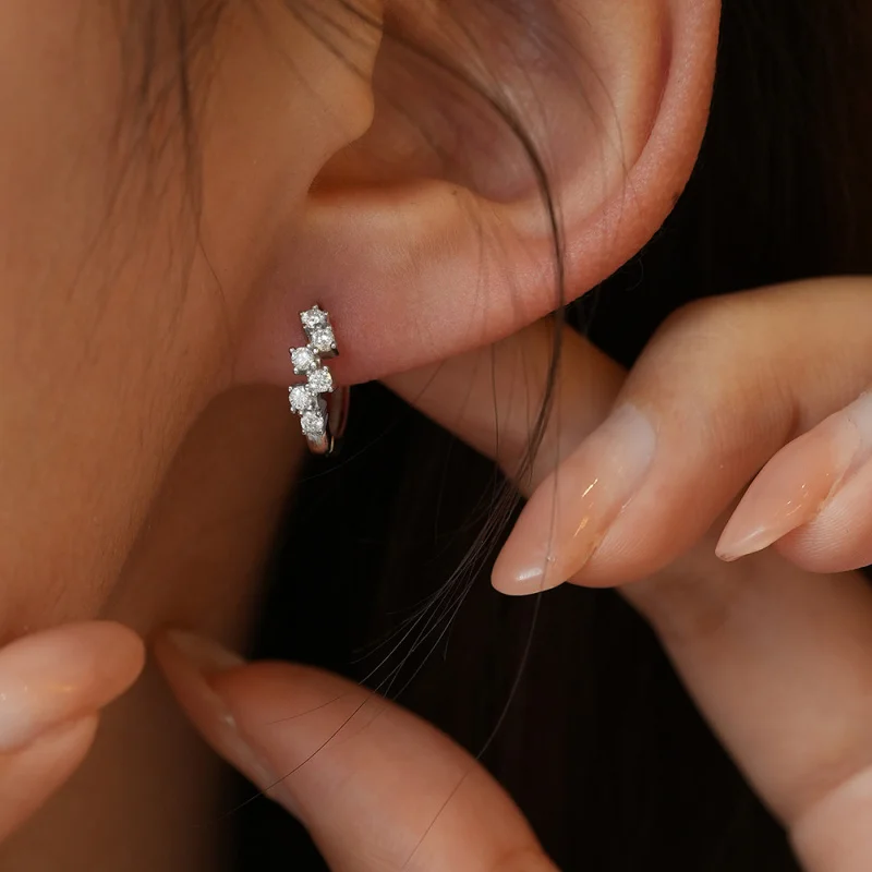 Серьги-гвоздики из стерлингового серебра Hop Hot S925, квадратные геометрические европейские и американские мужские и женские серьги
Серьги-гвоздики из стерлингового серебра Hop Hot S925, квадратные геометрические европейские и американские мужские и женские серьги