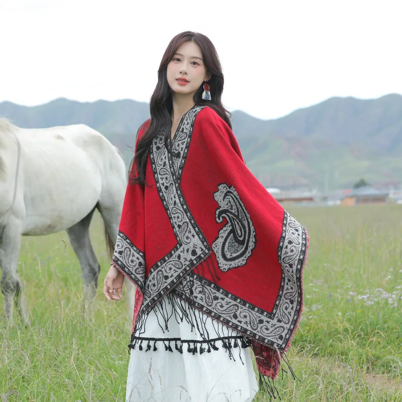 Casual retro fashion personalized slit scarf, comfortable, warm, breathable, with tassels, versatile outdoor use, ethnic sty
Casual retro fashion personalized slit scarf, comfortable, warm, breathable, with tassels, versatile outdoor use, ethnic sty