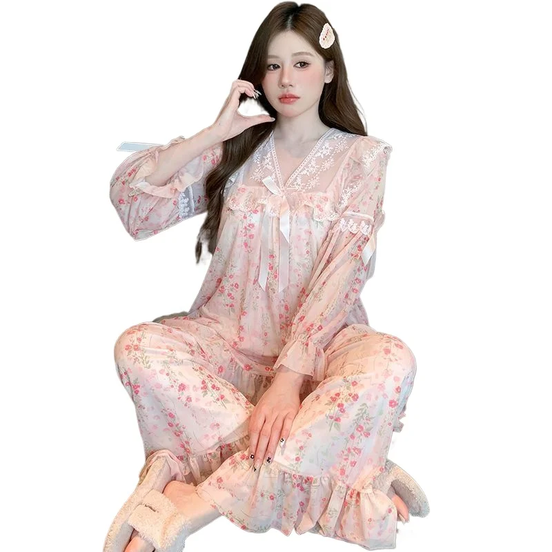 Pink Floral Pajamas Women's Spring and Autumn Soft and Comfortable Internet Celebrity Mesh Lace Pajamas Women's Loose Loungewear
Pink Floral Pajamas Women's Spring and Autumn Soft and Comfortable Internet Celebrity Mesh Lace Pajamas Women's Loose Loungewear