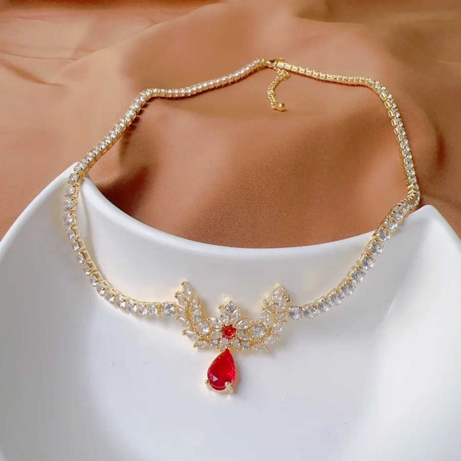 1 Fashionable and Exquisite Girl's Sparkling Luxurious AAA Zirconia Necklace in The Shape of A Diamond Flower, Fashionable, Luxu
1 Fashionable and Exquisite Girl's Sparkling Luxurious AAA Zirconia Necklace in The Shape of A Diamond Flower, Fashionable, Luxu