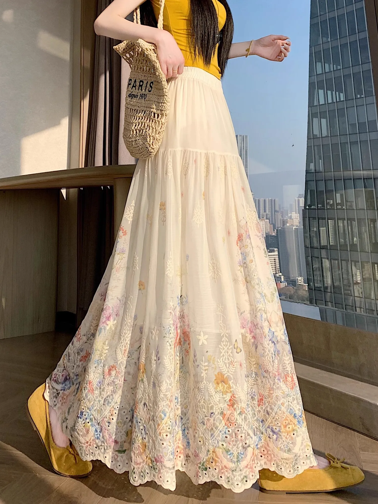 Elegant Lace Embroidery Hollow out A-Line Skirt Women's Summer 2026 Slimming Hip Covering Gored Umbrella Skirt Long Dress
Elegant Lace Embroidery Hollow out A-Line Skirt Women's Summer 2026 Slimming Hip Covering Gored Umbrella Skirt Long Dress