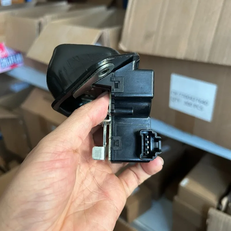 For Renault Koleos Rear Trunk Lock Block Trunk Lock Block Auto Parts 905923361
For Renault Koleos Rear Trunk Lock Block Trunk Lock Block Auto Parts 905923361