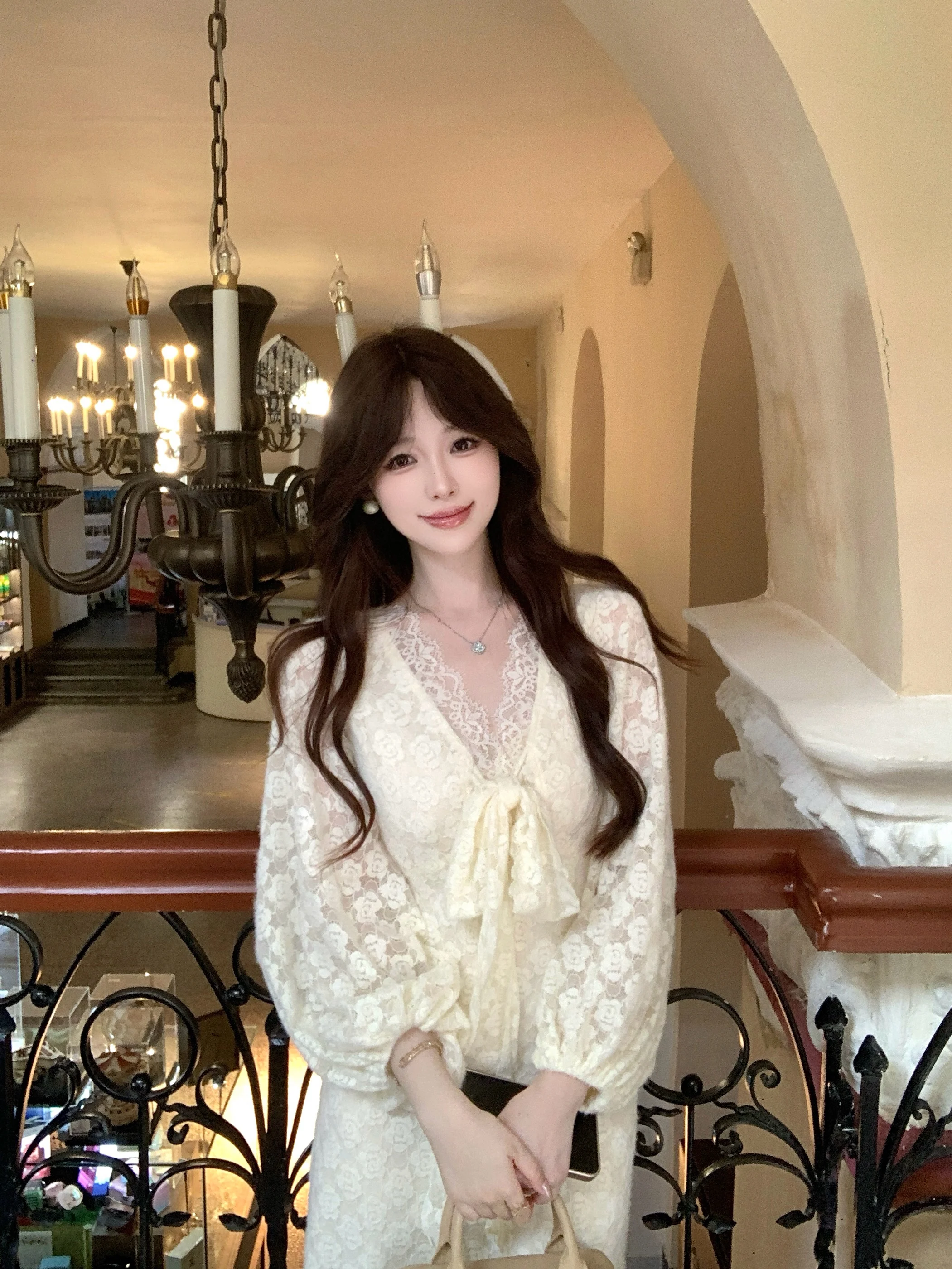 Ele Long Dr V-Ne Waist-Cinching Slimming Feathery Lace Dr High-End Faionable Knitted Polyester Fiber Midi Dr
Ele Long Dr V-Ne Waist-Cinching Slimming Feathery Lace Dr High-End Faionable Knitted Polyester Fiber Midi Dr