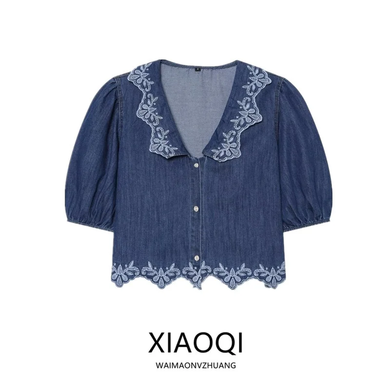 Summer 2026 New Women's Bubble Sleeve V-neck Embroidered Denim Shirt Casual Loose Fit Short Sleeve Fashion Ladies' Shirt
Summer 2026 New Women's Bubble Sleeve V-neck Embroidered Denim Shirt Casual Loose Fit Short Sleeve Fashion Ladies' Shirt