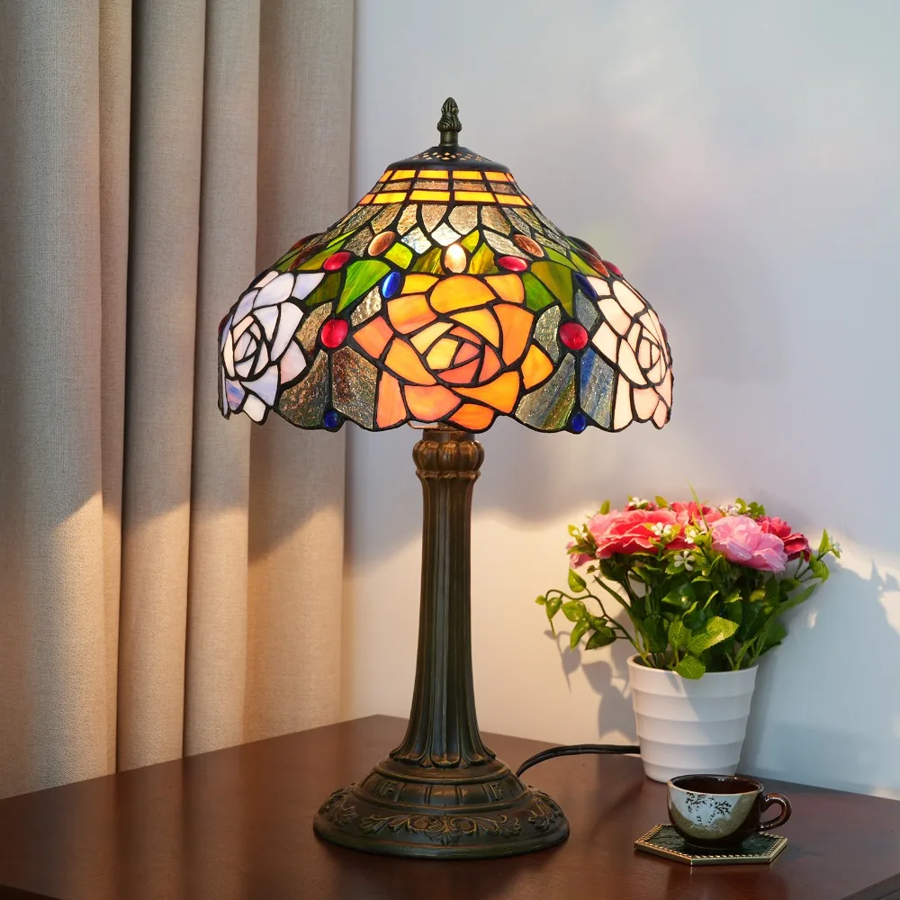 30cm Tiffany Stained Glass Desk Lamp American Black Background Rose Dining Room Bar Light Living Room Bedroom Bedside Table Lamp
30cm Tiffany Stained Glass Desk Lamp American Black Background Rose Dining Room Bar Light Living Room Bedroom Bedside Table Lamp