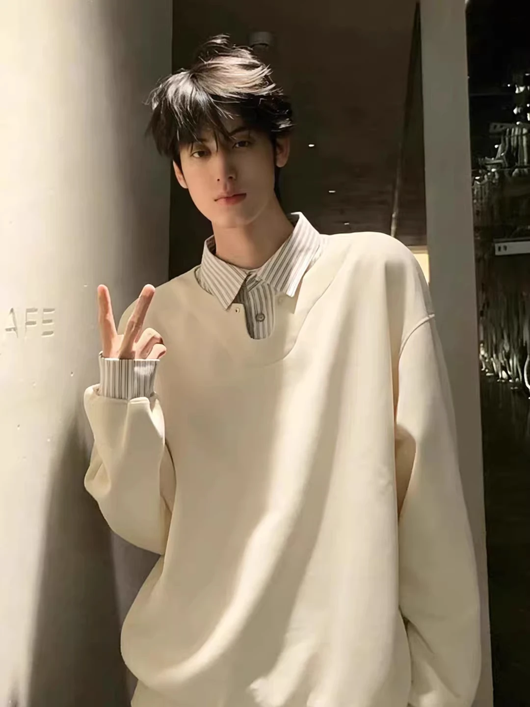 American College Sle Striped irt Patchwork Long Sve irt Men's Spring Outerwear Comfortable Loose Fit Youth Trend
American College Sle Striped irt Patchwork Long Sve irt Men's Spring Outerwear Comfortable Loose Fit Youth Trend