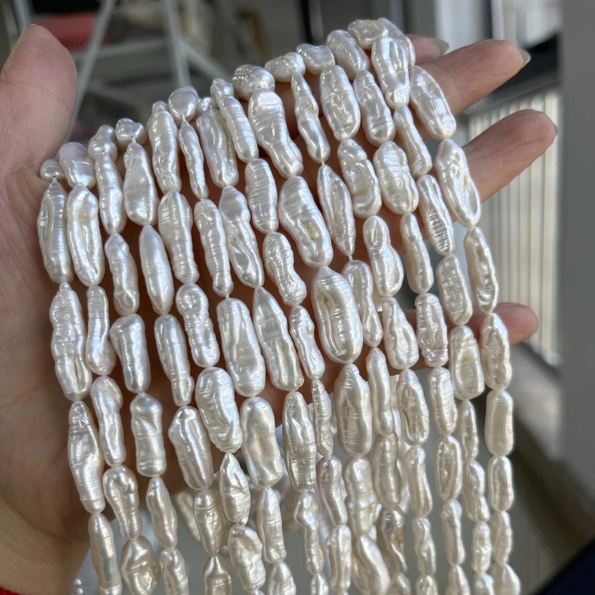 Natural Freshwater Pearls White Baroque Pipa Loose isolation Beads for Needlework Jewelry Making DIY Necklace Bracelet Accessory
Natural Freshwater Pearls White Baroque Pipa Loose isolation Beads for Needlework Jewelry Making DIY Necklace Bracelet Accessory