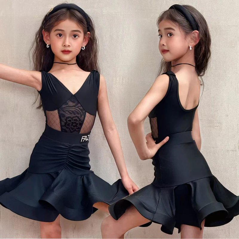 New advanced Latin dance girls' professional performance costume, black mesh spliced fishbone performance costume, two-piece set
New advanced Latin dance girls' professional performance costume, black mesh spliced fishbone performance costume, two-piece set