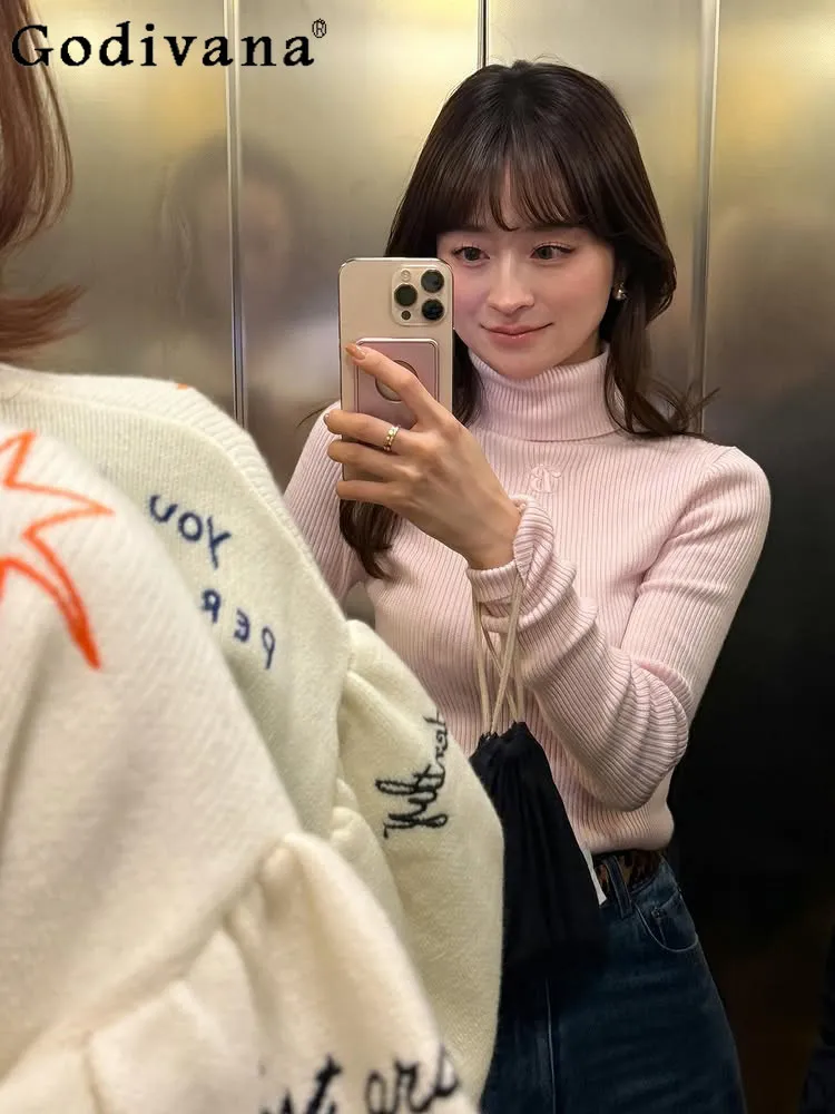 Japanese-style Classic Slim-fit High-stretch Solid Color Turtleneck Long-sleeve Women's Knit Sweater Versatile Everyday Knit Top
Japanese-style Classic Slim-fit High-stretch Solid Color Turtleneck Long-sleeve Women's Knit Sweater Versatile Everyday Knit Top