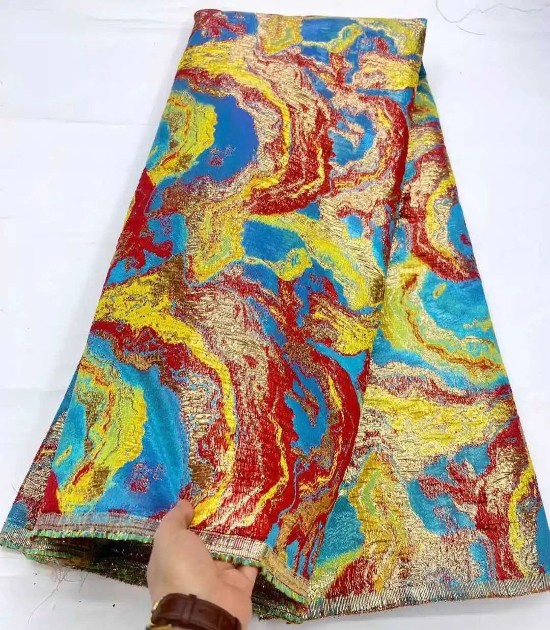 Французское кружево из парчи, 5 ярдов, 2026, новейшее африканское жаккардовое кружево, нигерийское, для шитья женских нарядов для вечеринок
Французское кружево из парчи, 5 ярдов, 2026, новейшее африканское жаккардовое кружево, нигерийское, для шитья женских нарядов для вечеринок