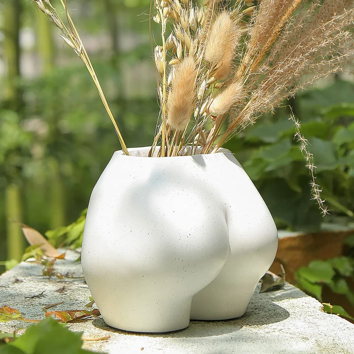 Lower Body PlanterFemale Body Shape PlanterResin PlanterSculpture DecorationModern Bohemian Plant Planter Bonsai pot White pot
Lower Body PlanterFemale Body Shape PlanterResin PlanterSculpture DecorationModern Bohemian Plant Planter Bonsai pot White pot