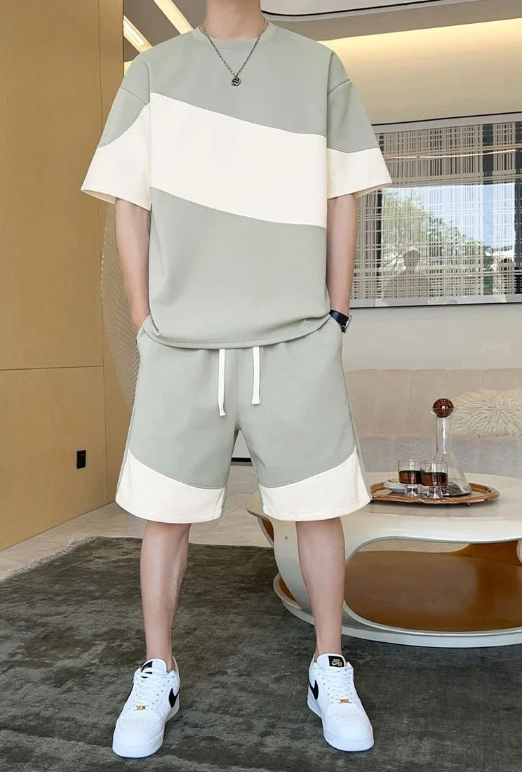 Nylon T-shirts Shorts Suits for Men Two-piece Set Summer Clothes Basic Regular Fit Novelty in Korean Style 2025 Cheap Man Sets
Nylon T-shirts Shorts Suits for Men Two-piece Set Summer Clothes Basic Regular Fit Novelty in Korean Style 2025 Cheap Man Sets