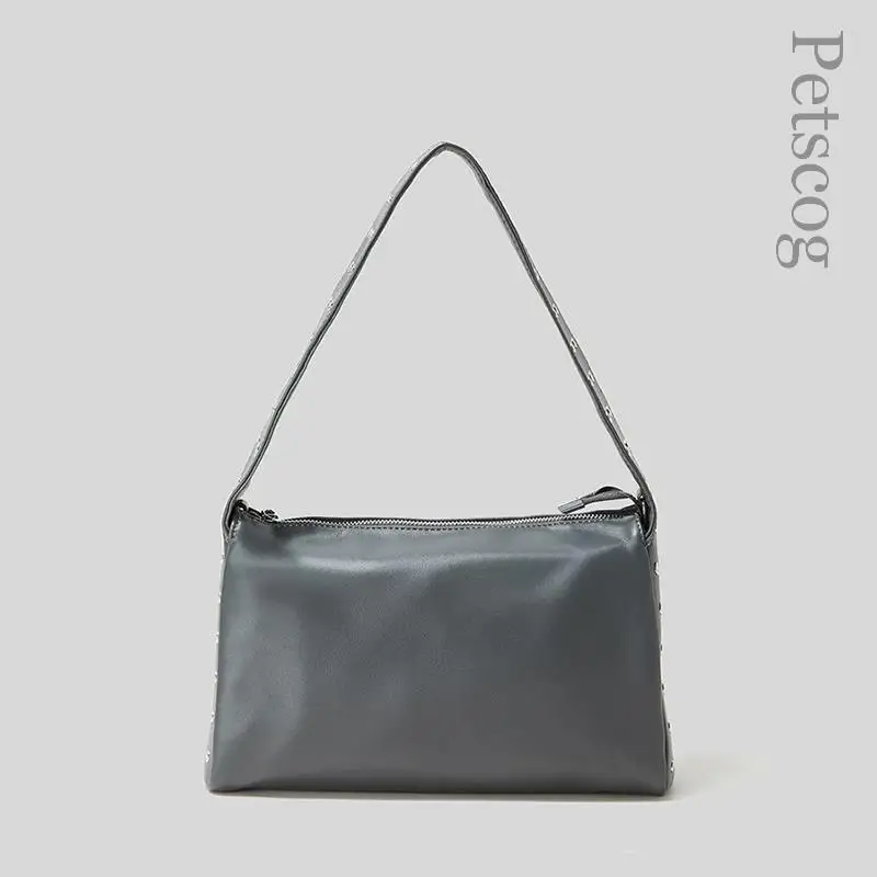 Designer Fashion Handbags For Women Rivets Strap Large Capacity Female Crossbody Bag Luxury Trend Square Shoulder Bags
Designer Fashion Handbags For Women Rivets Strap Large Capacity Female Crossbody Bag Luxury Trend Square Shoulder Bags