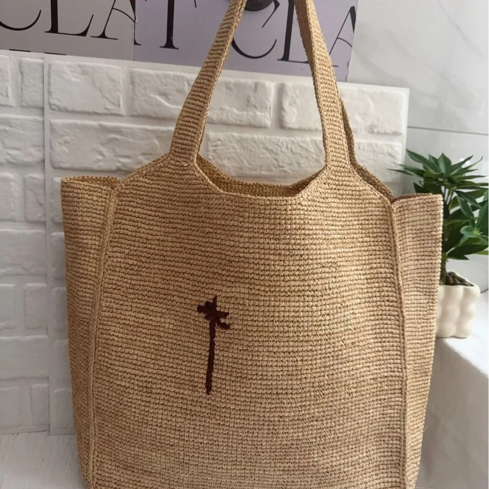 Bucket Bag Vacation Beach Handwoven Raffia Handbag Women's Summer Travel Shoulder Unique Texture Fashionable and Simple
Bucket Bag Vacation Beach Handwoven Raffia Handbag Women's Summer Travel Shoulder Unique Texture Fashionable and Simple