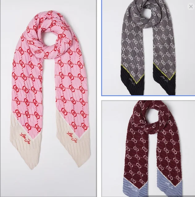 Foreign trade original single Italian new autumn and winter letters thick long shawl scarf
Foreign trade original single Italian new autumn and winter letters thick long shawl scarf