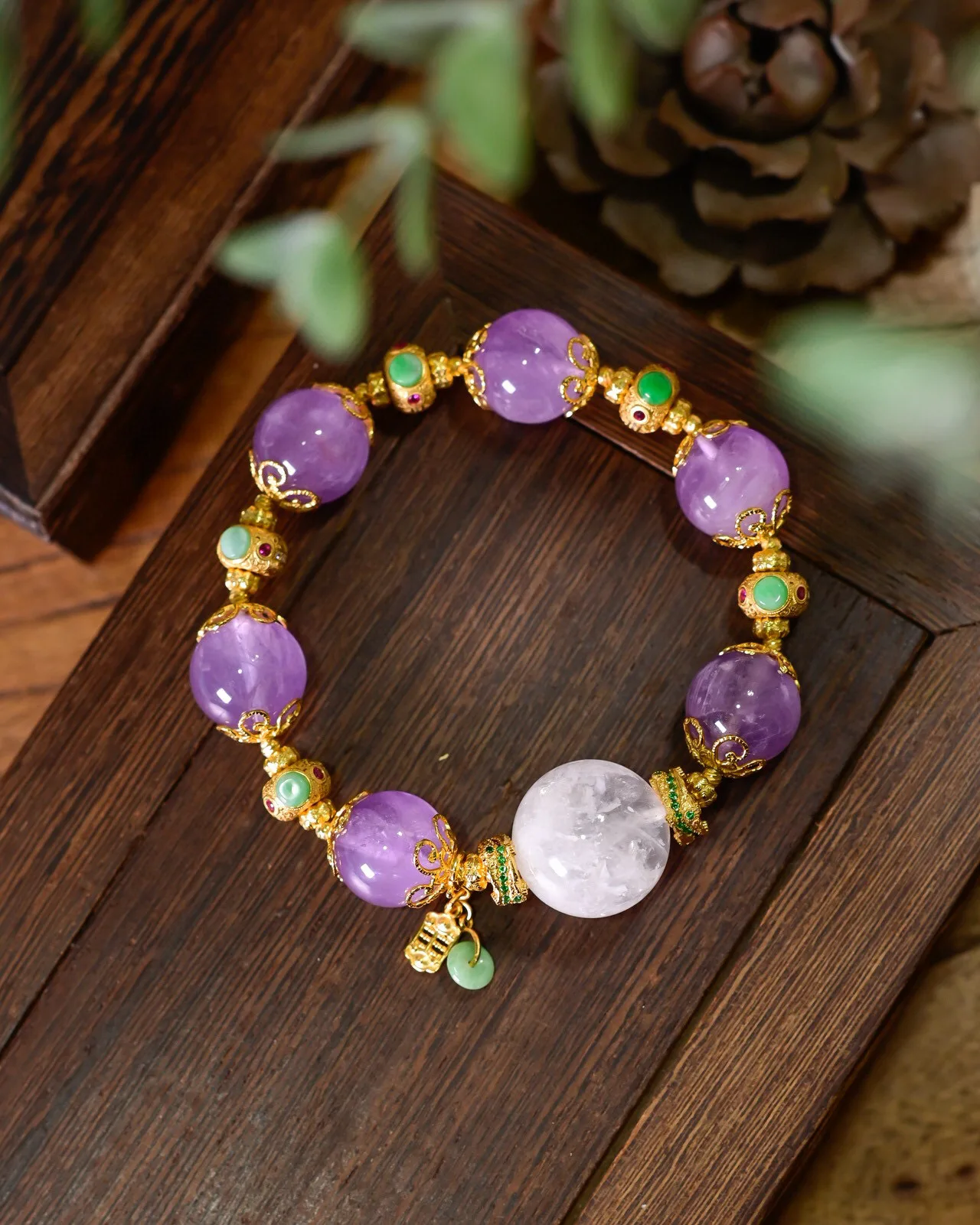 Браслет из натурального лавандового нефрита и снежного кварца, украшения из кристаллов в китайском стиле, привлекающие богатство счастливой энергией
Браслет из натурального лавандового нефрита и снежного кварца, украшения из кристаллов в китайском стиле, привлекающие богатство счастливой энергией