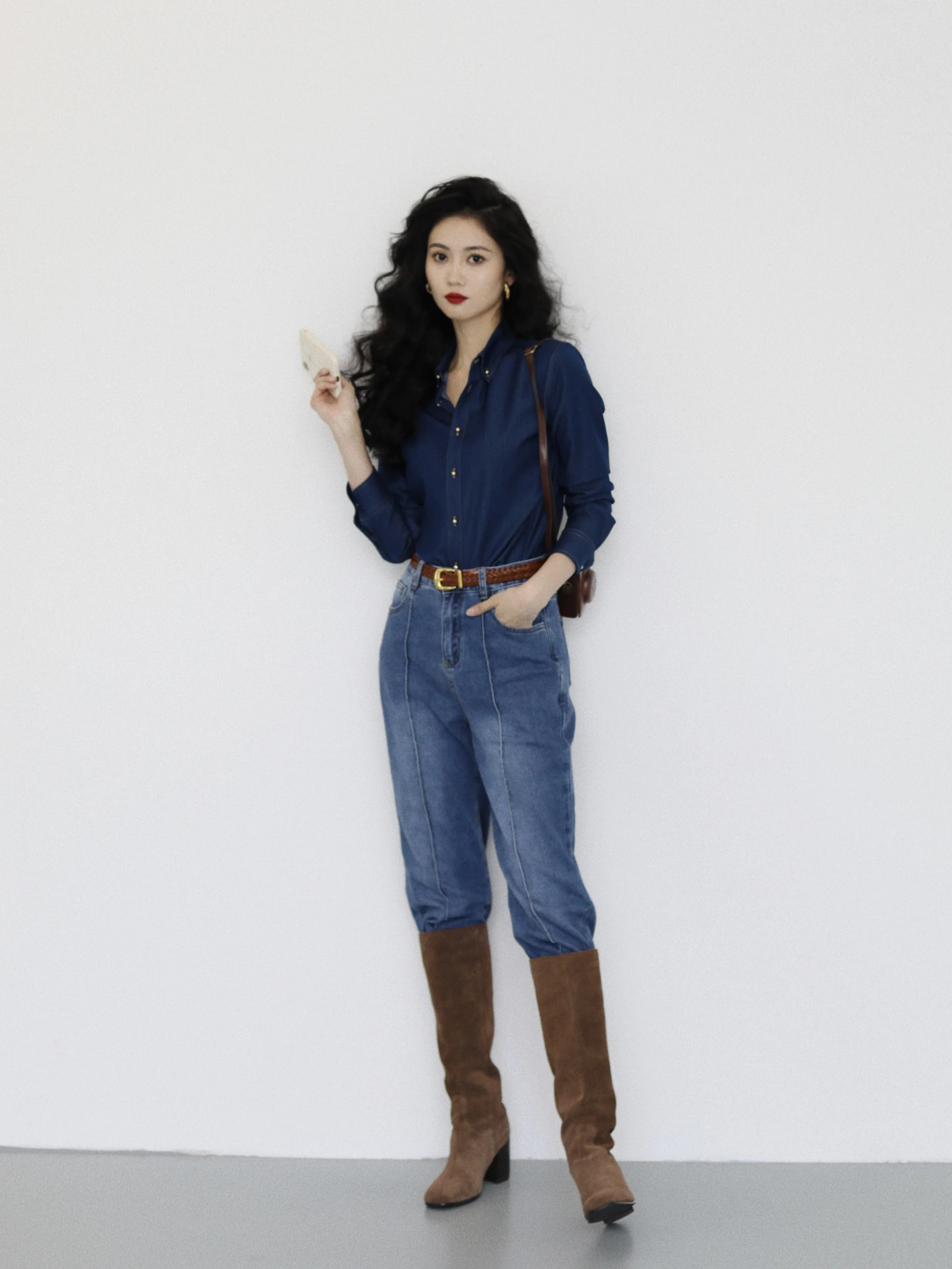 TAIYANG Spring 2025 High Waist Wide Leg Slimming Jeans Deep Blue Vintage Feel Ele Long Pants Women's Premium Denim
TAIYANG Spring 2025 High Waist Wide Leg Slimming Jeans Deep Blue Vintage Feel Ele Long Pants Women's Premium Denim