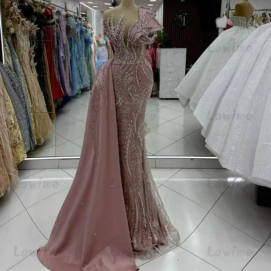 Robes Blush Pink Evening Dresses With Side Train Wedding Party Gowns Mermaid Dubai Arabic Crystals Prom Dress 2025 Customized
Robes Blush Pink Evening Dresses With Side Train Wedding Party Gowns Mermaid Dubai Arabic Crystals Prom Dress 2025 Customized