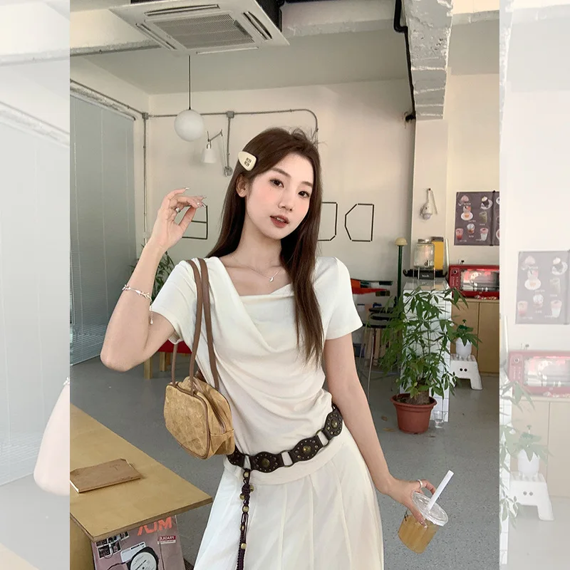 Gentle Pleated Irregular One-length Neck Off-shoulder Short-sleeved T-shirt for Women 2025 Summer New Niche Design Top
Gentle Pleated Irregular One-length Neck Off-shoulder Short-sleeved T-shirt for Women 2025 Summer New Niche Design Top