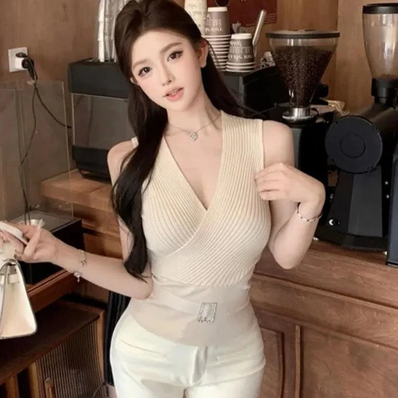 ZK57 Korean Sle V-Ne Slim Fit Knitwear Svel Ele Faion plus Waist Belt Women's Summer Casual Tops
ZK57 Korean Sle V-Ne Slim Fit Knitwear Svel Ele Faion plus Waist Belt Women's Summer Casual Tops