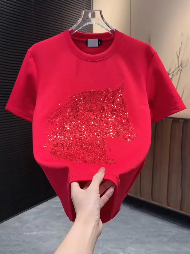 Faionable Red ort Sve T-irt Men's Luy Year Hotfix Rhinestone Casual Versatile round Ne Top Haome Base irt
Faionable Red ort Sve T-irt Men's Luy Year Hotfix Rhinestone Casual Versatile round Ne Top Haome Base irt