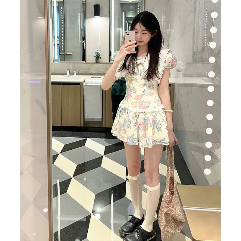 Onalippa 2025 French Style Pure Desire Design Doll Collar Dress Korean New Sweet Floral Temperament Bubble Sleeve Short Women
Onalippa 2025 French Style Pure Desire Design Doll Collar Dress Korean New Sweet Floral Temperament Bubble Sleeve Short Women