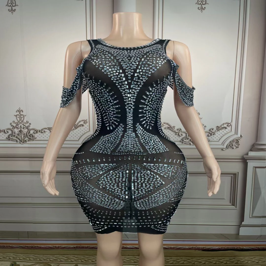 Black Diamond Mesh Evening Dress Singer Performance Stones Transparent Stage Show Costume Prom Party dresses Club Wear
Black Diamond Mesh Evening Dress Singer Performance Stones Transparent Stage Show Costume Prom Party dresses Club Wear