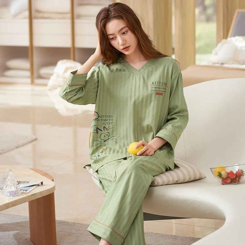 2PCS/Set Women Pajamas Autumn Spring Woven Cotton Sleepwear Cute Cats V-Neck Long Sleeve Pyjamas Female Home Suit M-XXXL
2PCS/Set Women Pajamas Autumn Spring Woven Cotton Sleepwear Cute Cats V-Neck Long Sleeve Pyjamas Female Home Suit M-XXXL
