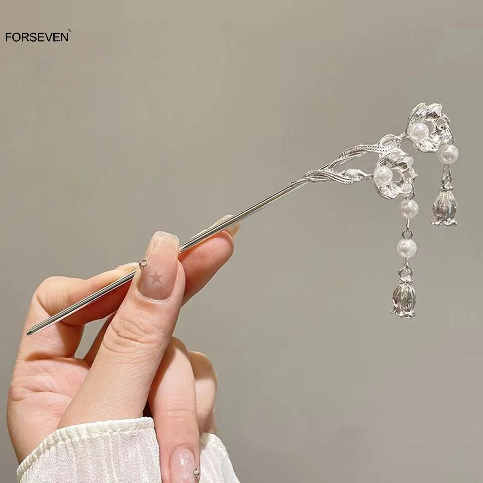 Elegant Silver Color Alloy Flower Hair Sticks Forks Super Fairy Floral Hairpins Women Hair Bun Clips Chinese Style Jewelry Gifts
Elegant Silver Color Alloy Flower Hair Sticks Forks Super Fairy Floral Hairpins Women Hair Bun Clips Chinese Style Jewelry Gifts