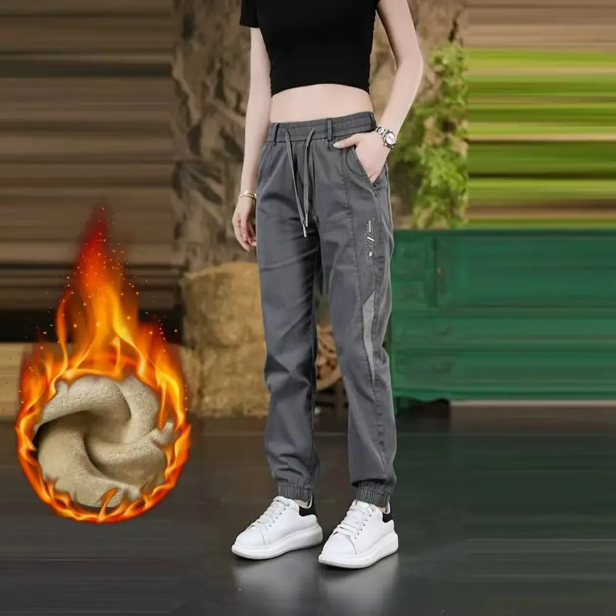 Мужские повседневные брюки на флисовой подкладке с эластичным поясом и манжетами, модные свободные брюки из смесового хлопка для осени и зимы
Мужские повседневные брюки на флисовой подкладке с эластичным поясом и манжетами, модные свободные брюки из смесового хлопка для осени и зимы