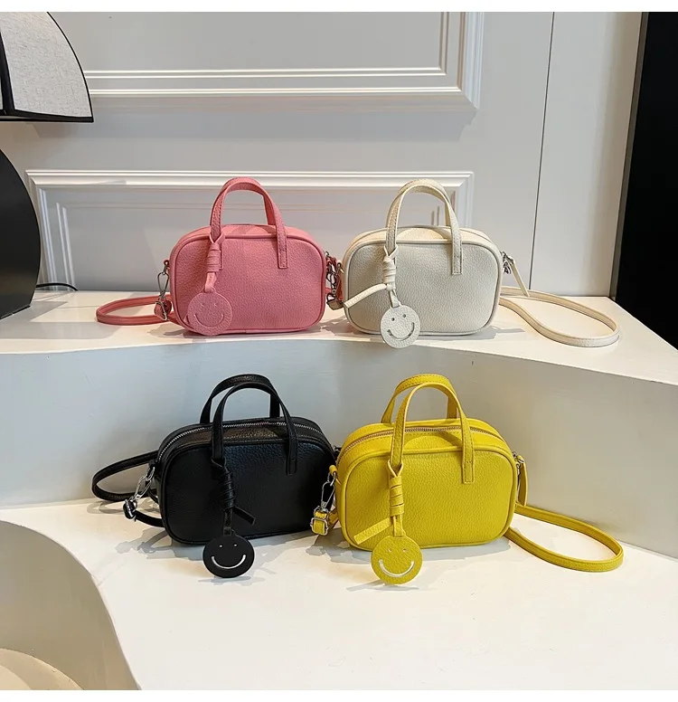2025 Spring Korean Smiley Mini Bag | Vintage Crossbody & Shoulder Purse Women, Fashion Commute
2025 Spring Korean Smiley Mini Bag | Vintage Crossbody & Shoulder Purse Women, Fashion Commute