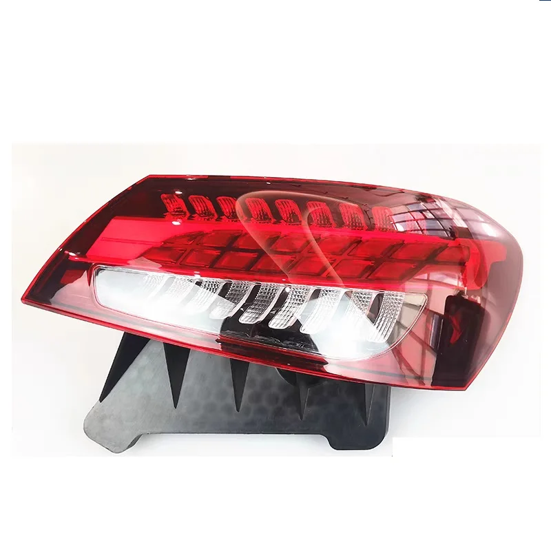 2139065709 Rear Stop Lamp Tail Light For 2021-2022 Mercedes-benz E-Class W213 sedan Reverse lights, brake lights stop light
2139065709 Rear Stop Lamp Tail Light For 2021-2022 Mercedes-benz E-Class W213 sedan Reverse lights, brake lights stop light