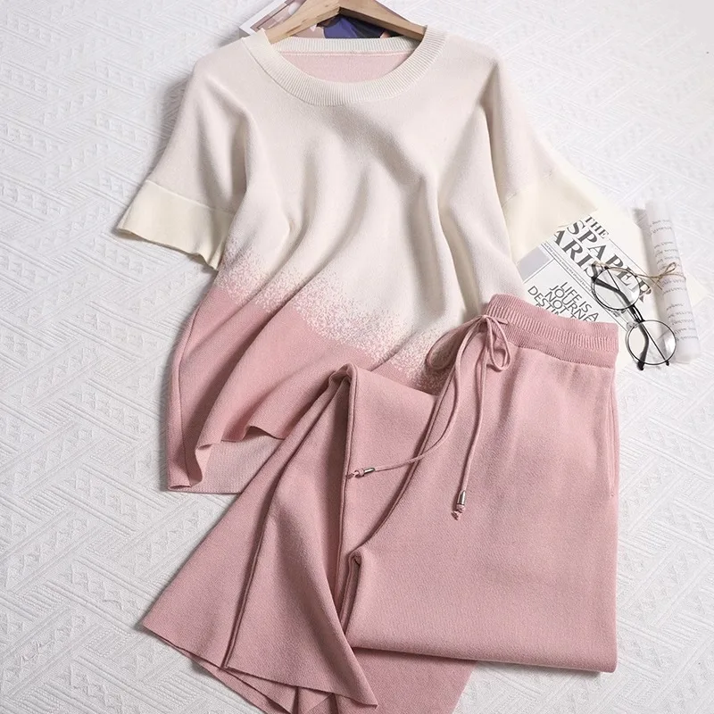Fashion Casual Color-matching Elegant Round Neck Short-sleeved Sweater Tops Drawstring Loose Waist Wide Leg Pants Two-piece Set
Fashion Casual Color-matching Elegant Round Neck Short-sleeved Sweater Tops Drawstring Loose Waist Wide Leg Pants Two-piece Set