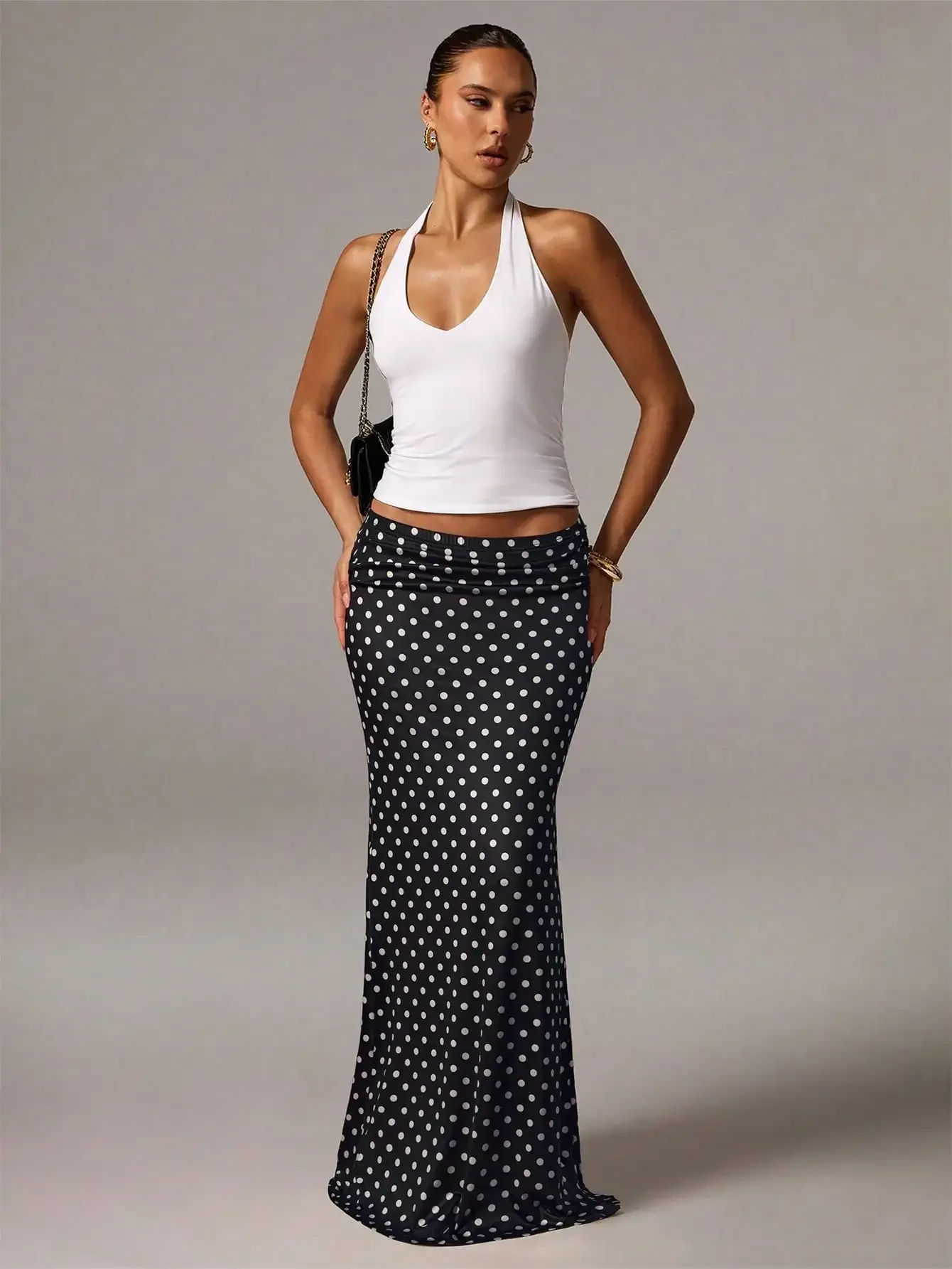 Elegant Mocha Brown Knitted Mermaid Skirt With Geometric Ruched Detailing Long Length
Elegant Mocha Brown Knitted Mermaid Skirt With Geometric Ruched Detailing Long Length