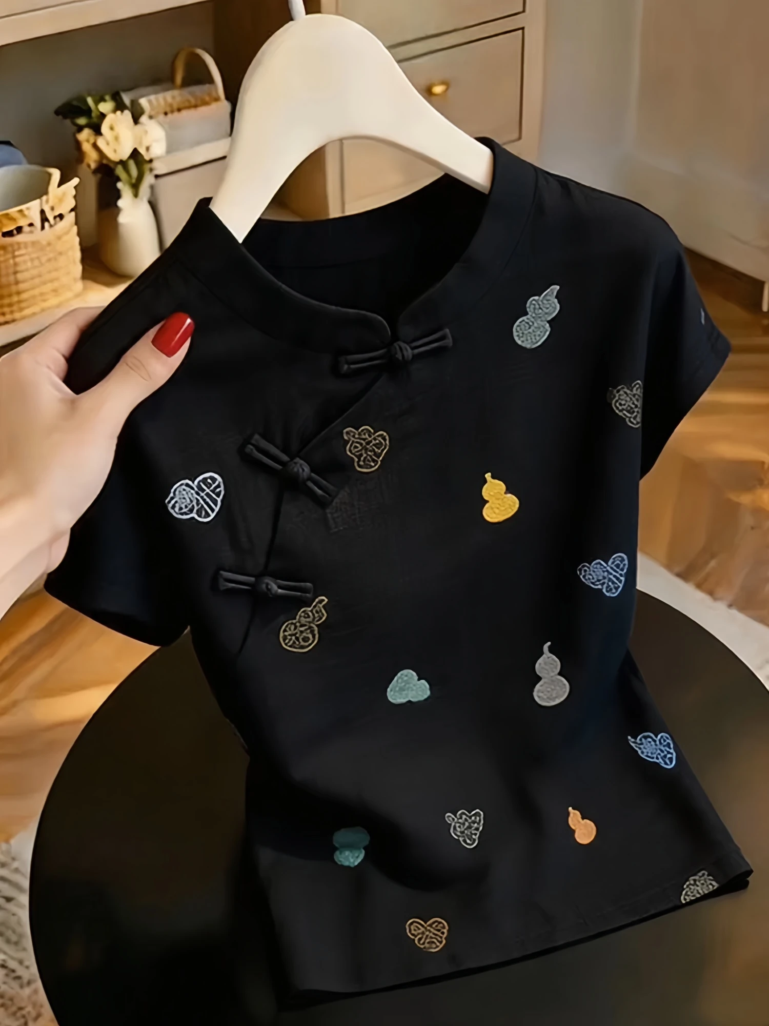 Elegant Short Sleeve Stand Collar Button up Shirt Women's Fashion Casual Style Breathable Skin Friendly Premium Quality Top
Elegant Short Sleeve Stand Collar Button up Shirt Women's Fashion Casual Style Breathable Skin Friendly Premium Quality Top