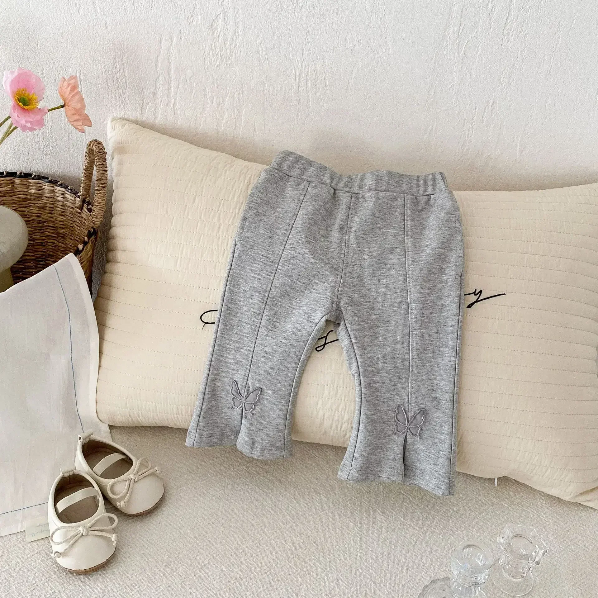 2024 Autumn New in Kids Baby Girls Solid Color Clothing Outfits - Children Flrae Bow Tie Pants , Toddler Casual Trousers 3M-5Y
2024 Autumn New in Kids Baby Girls Solid Color Clothing Outfits - Children Flrae Bow Tie Pants , Toddler Casual Trousers 3M-5Y