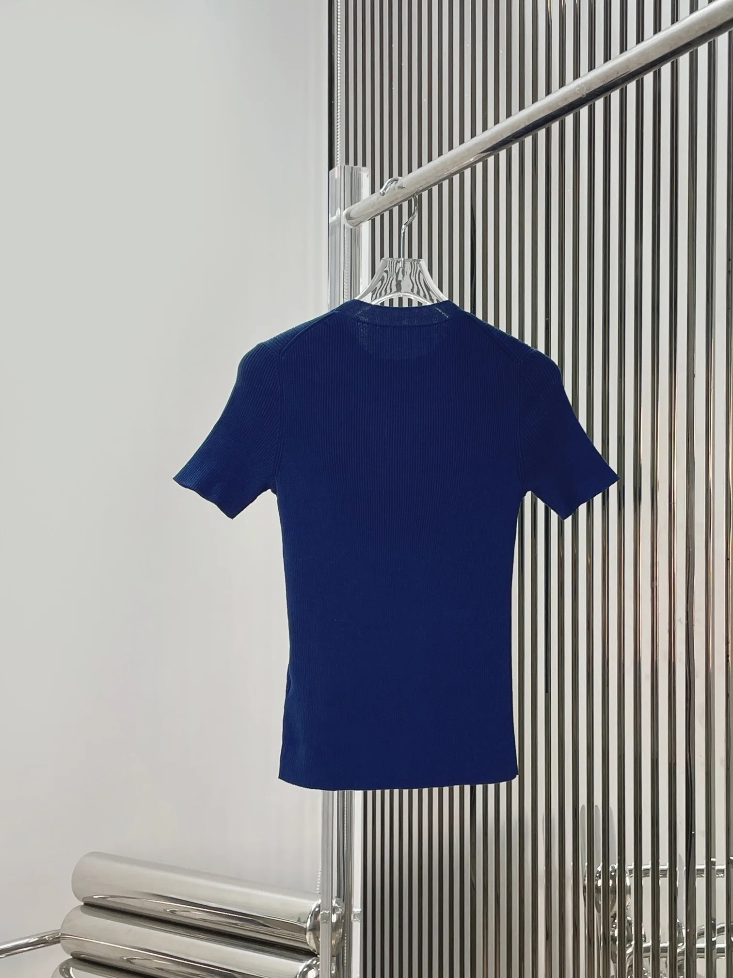 Elegant Quality Women's Knitted Short Sleeve round Neck Top Fashionable Versatile Slimming Design Commute Style Comfort Fit
Elegant Quality Women's Knitted Short Sleeve round Neck Top Fashionable Versatile Slimming Design Commute Style Comfort Fit