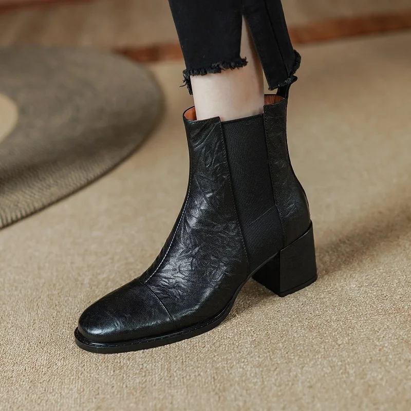 Women's Short Boots Slip On French Style Winter Shoes Woman Sheepskin Real Leather Shoes Spring Autumn Ankle Boots Thick Heel
Women's Short Boots Slip On French Style Winter Shoes Woman Sheepskin Real Leather Shoes Spring Autumn Ankle Boots Thick Heel