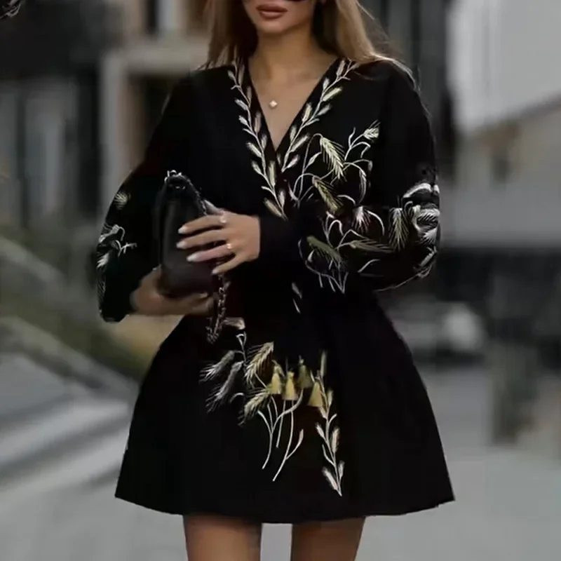 Black Mini Dress Fashion Long Sleeve Maxi Dresses for Women V Neck Sexy Dress Embroidery Flower Shirt Dress Holiday Streetwear
Black Mini Dress Fashion Long Sleeve Maxi Dresses for Women V Neck Sexy Dress Embroidery Flower Shirt Dress Holiday Streetwear