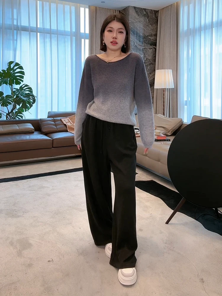 Lao Yang's adient Color Merino Wool round Ne Knitted Sweater Base Layer Autumn Winter New Sle Women's Loose Fit Knitwear
Lao Yang's adient Color Merino Wool round Ne Knitted Sweater Base Layer Autumn Winter New Sle Women's Loose Fit Knitwear
